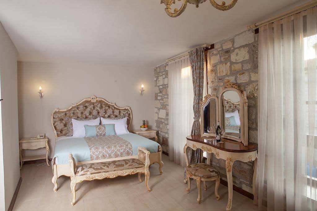 La Petra Hotel Измир Экстерьер фото